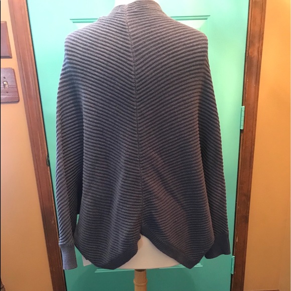 NWT Old Navy Sweater - Picture 8 of 15